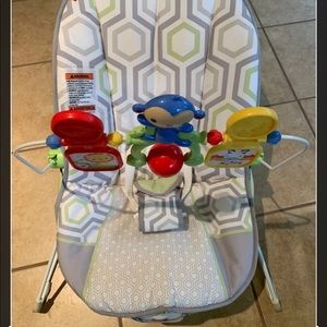 Baby bouncer seat